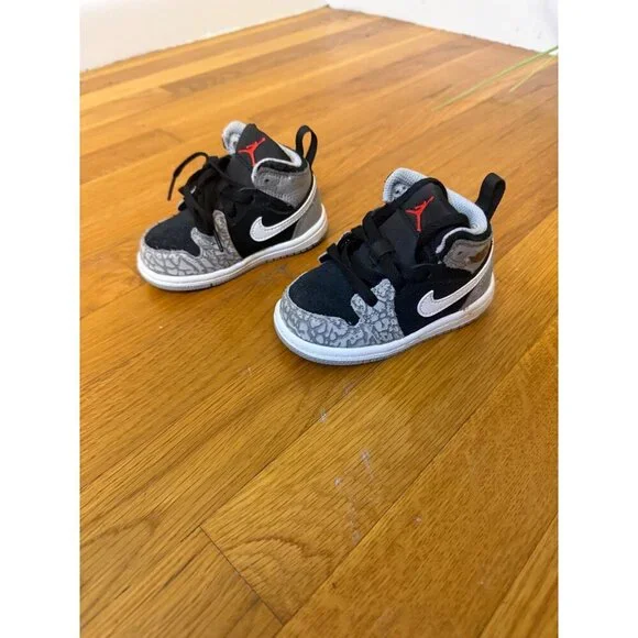 Air Jordan 1 High OG Toddler Sneakers Black/Gray With Elephant Print Size 5C - Picture 4 of 10